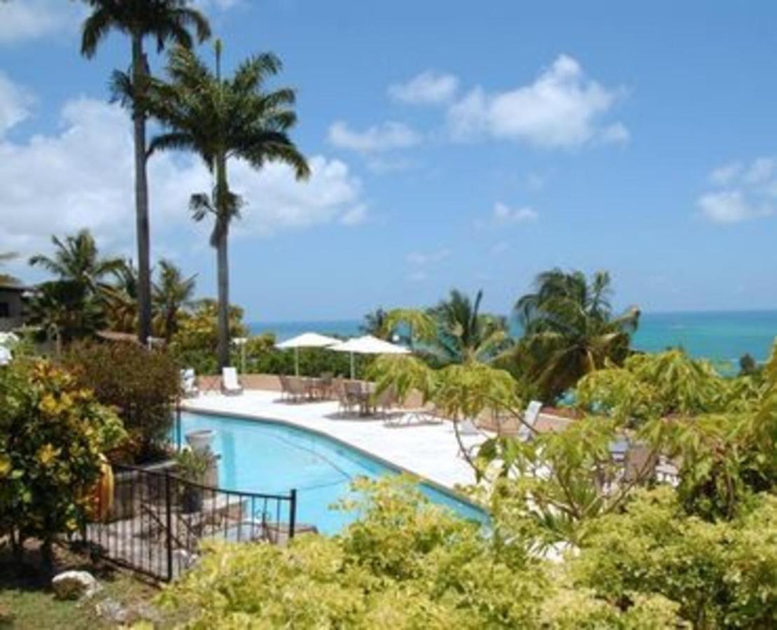 Attractive 2-Bed Apartment Stunning Sea View Dickenson Bay Екстер'єр фото